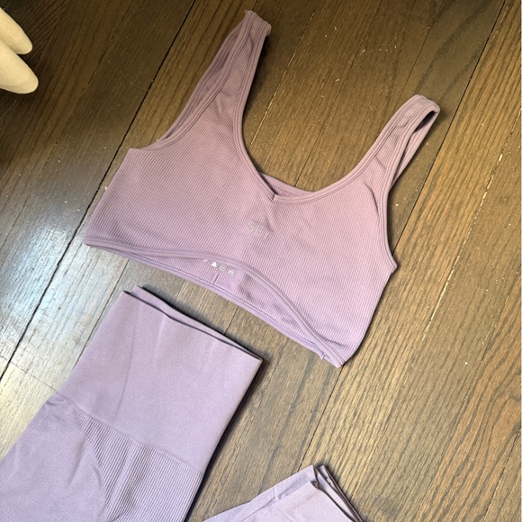 SET Active Set - Picture 2 of 2